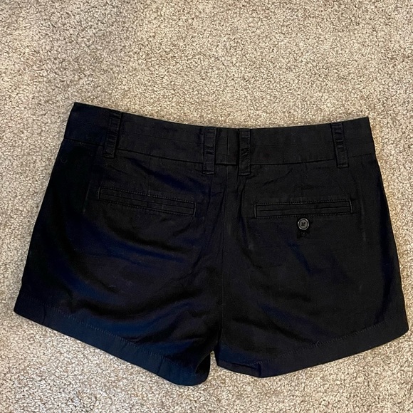 J. Crew Broken-In 3-Inch Chino Short. Black. Size 0. - Picture 5 of 8